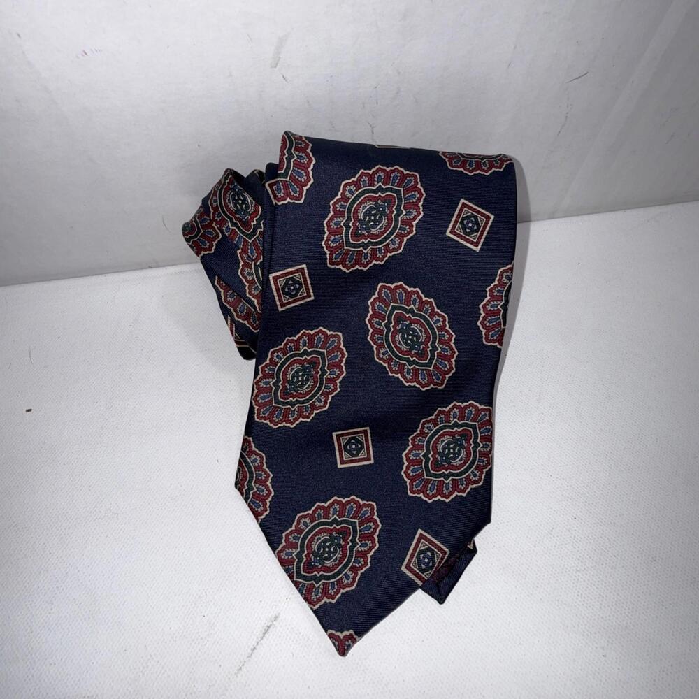Christian Dior Monsieur Paisley Vintage Silk Old Money Classic Made in USA Tie